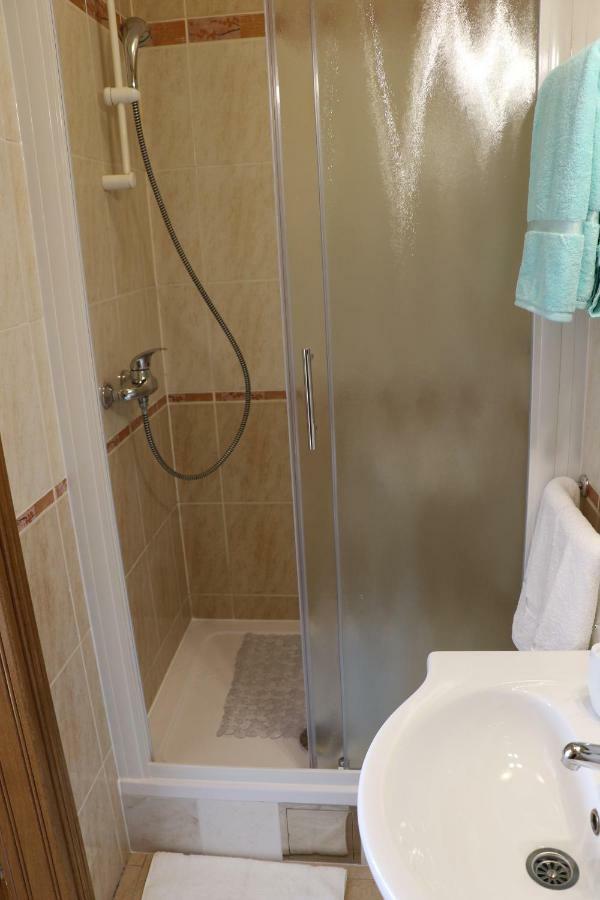 Guesthouse Mario 科雷尼察 外观 照片