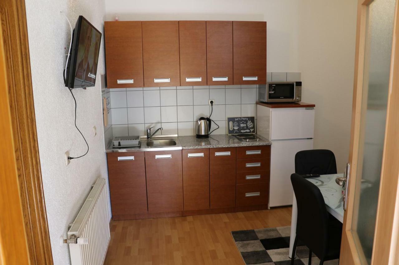 Guesthouse Mario 科雷尼察 外观 照片